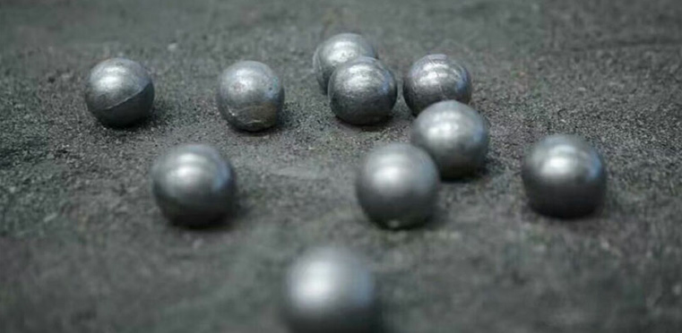 低、中鉻合金鑄球